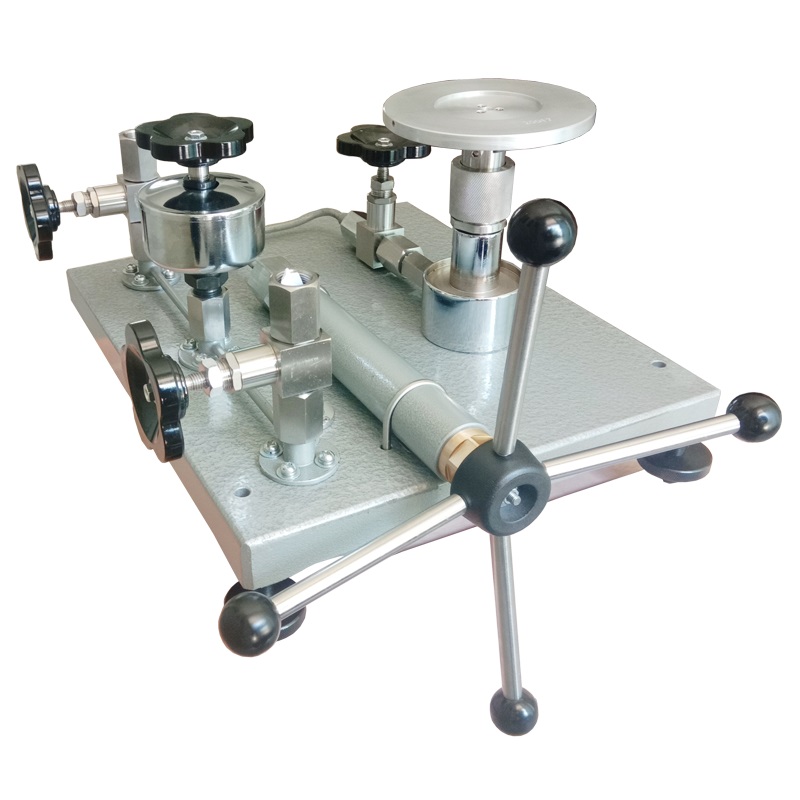 THLLYS<a href=http://www.qzhgcm.com/1.html target='_blank'>活塞式壓力計</a> THLLYS活塞式壓力計